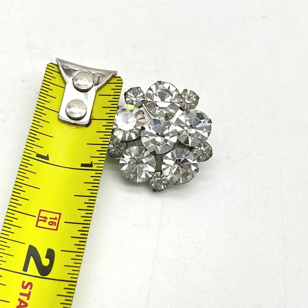 Vintage Silver Tone Clear Rhinestone Floral Cluster Brooch Pin Round - Picture 2 of 4
